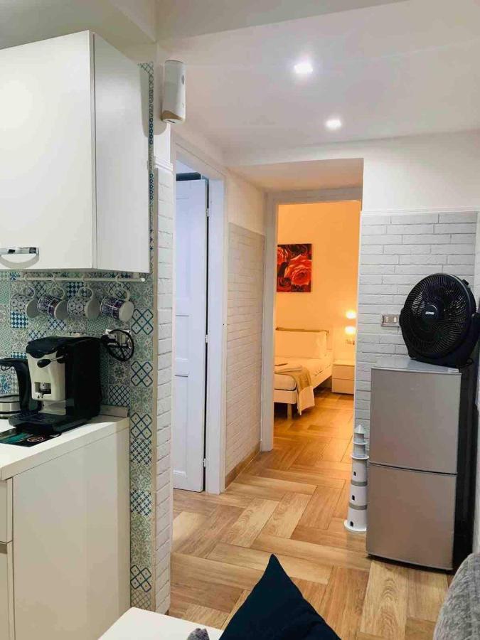 Dimora Napoli Centrale Apartment ภายนอก รูปภาพ